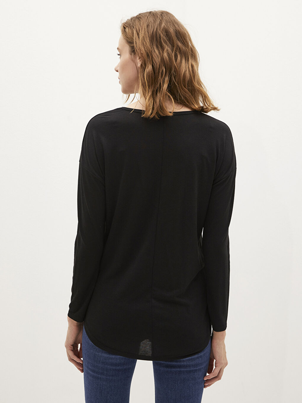 Siyah Bisiklet Yaka Baskılı Uzun Kollu Kadın Tişört-3