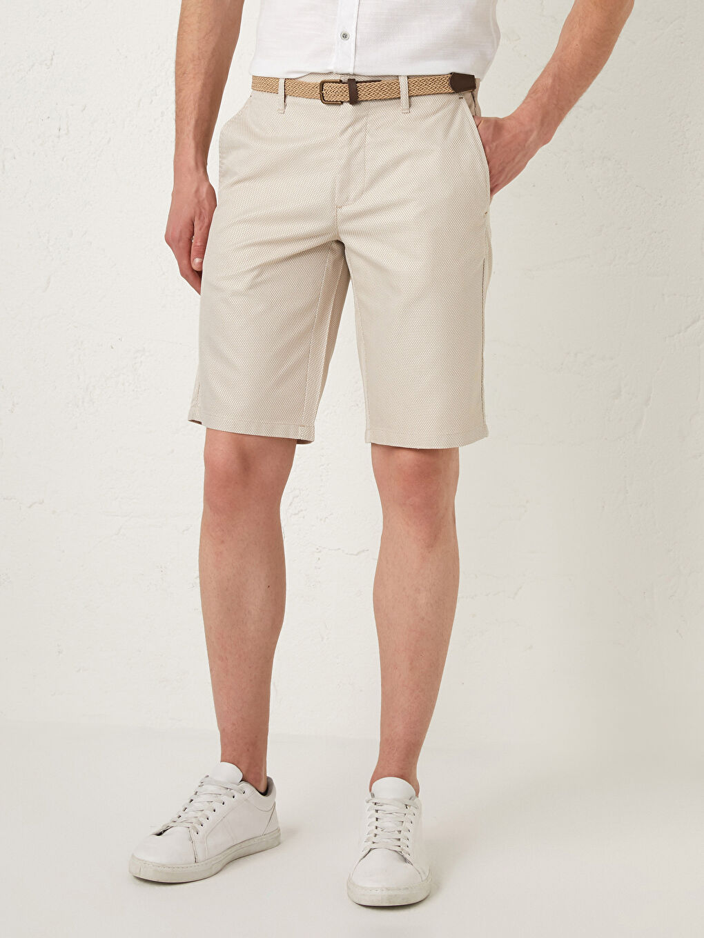 Bej Slim Fit Kemerli Erkek Şort-16