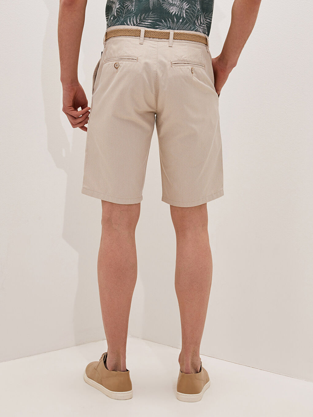 Bej Slim Fit Kemerli Erkek Şort-12