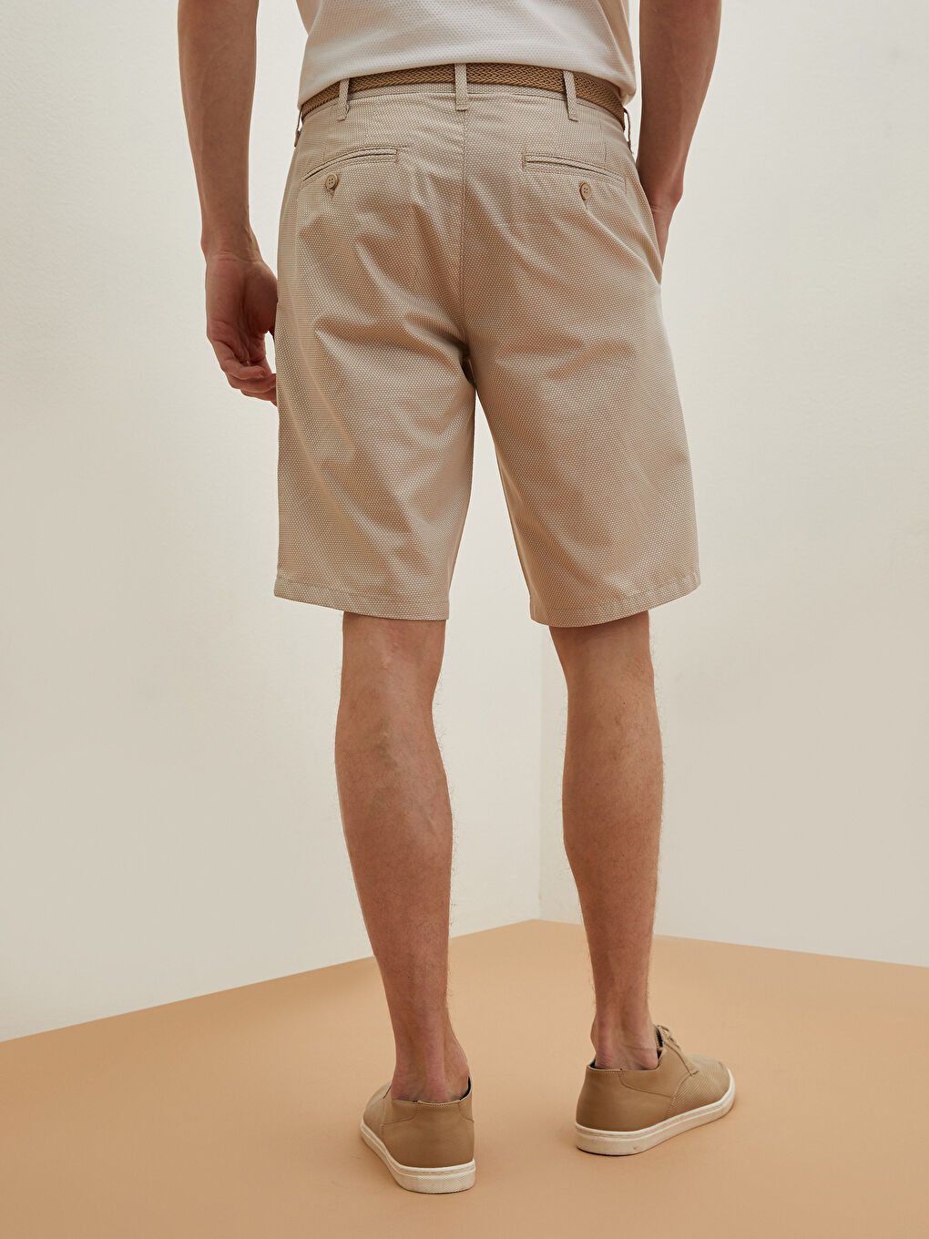 Bej Slim Fit Kemerli Erkek Şort-6