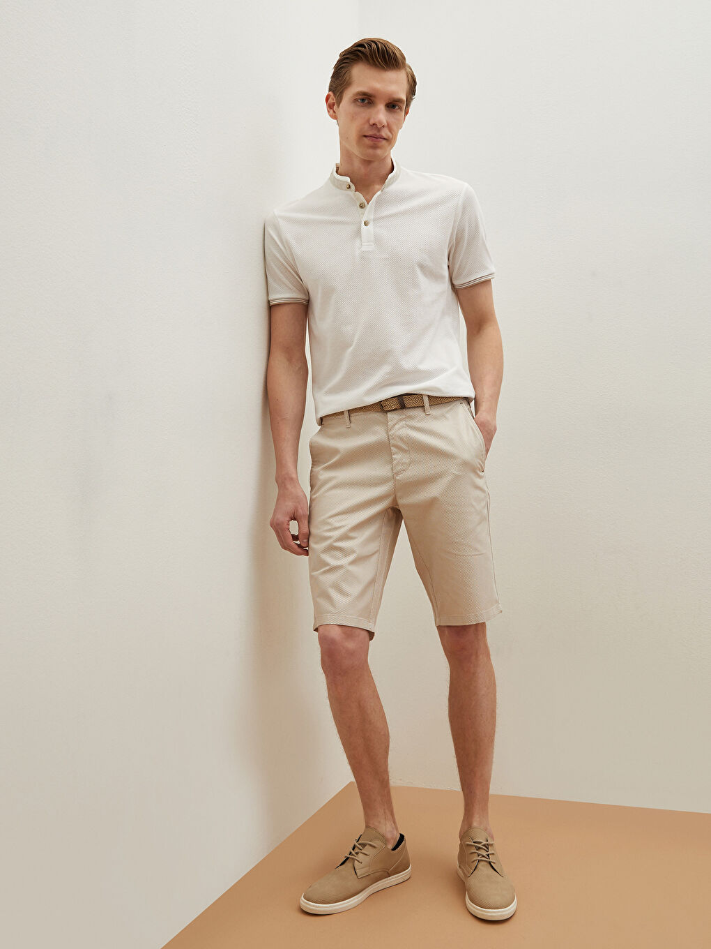 Bej Slim Fit Kemerli Erkek Şort-2