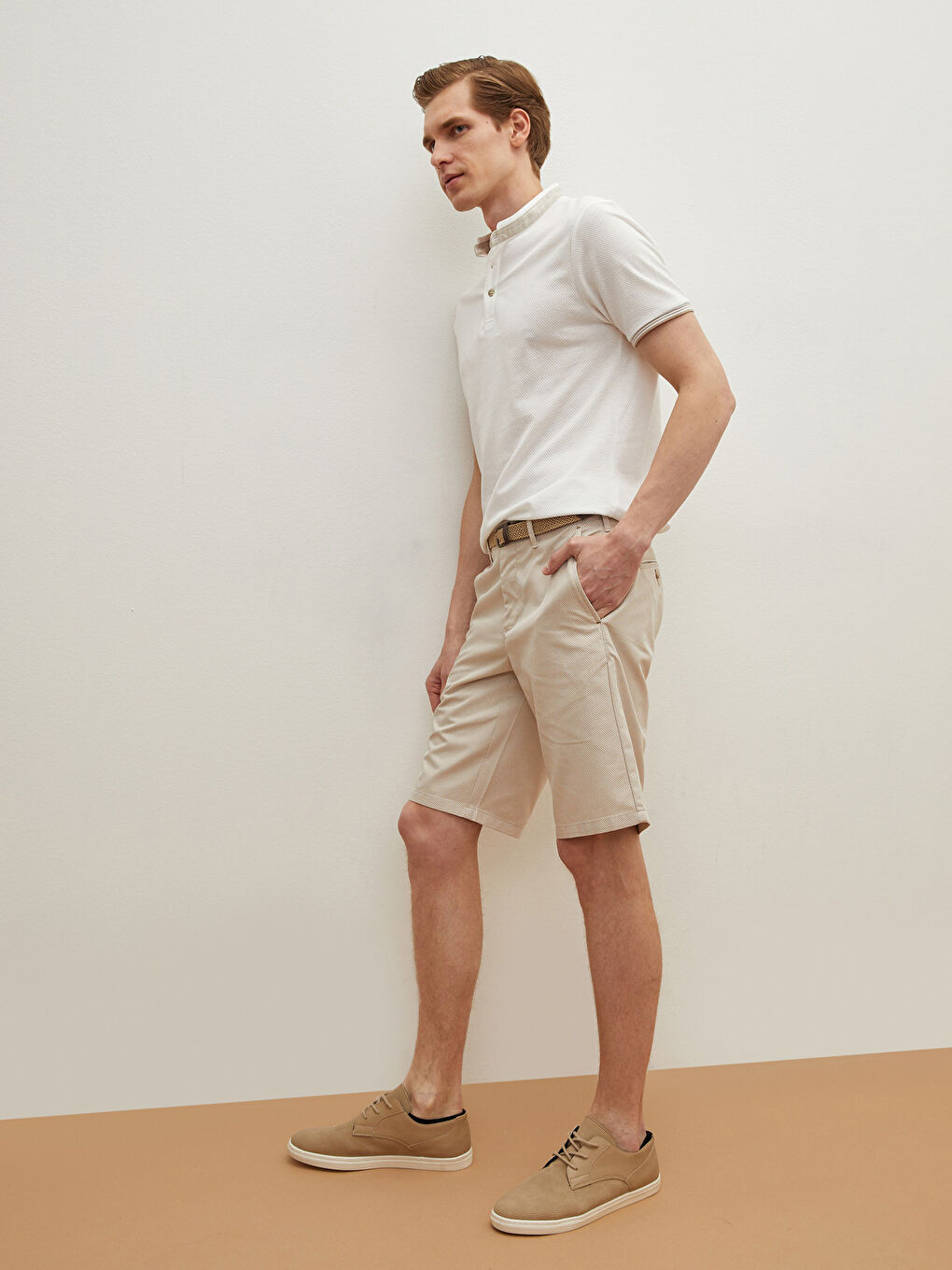 Bej Slim Fit Kemerli Erkek Şort-4