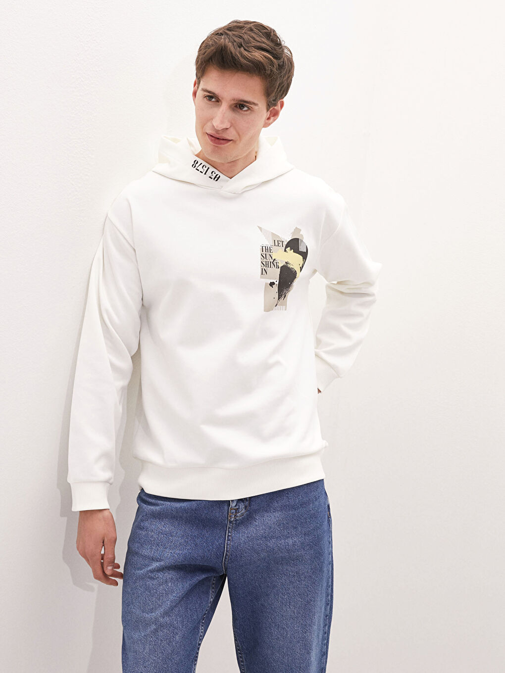 Ekru Uzun Kollu Baskılı Erkek Hoodie