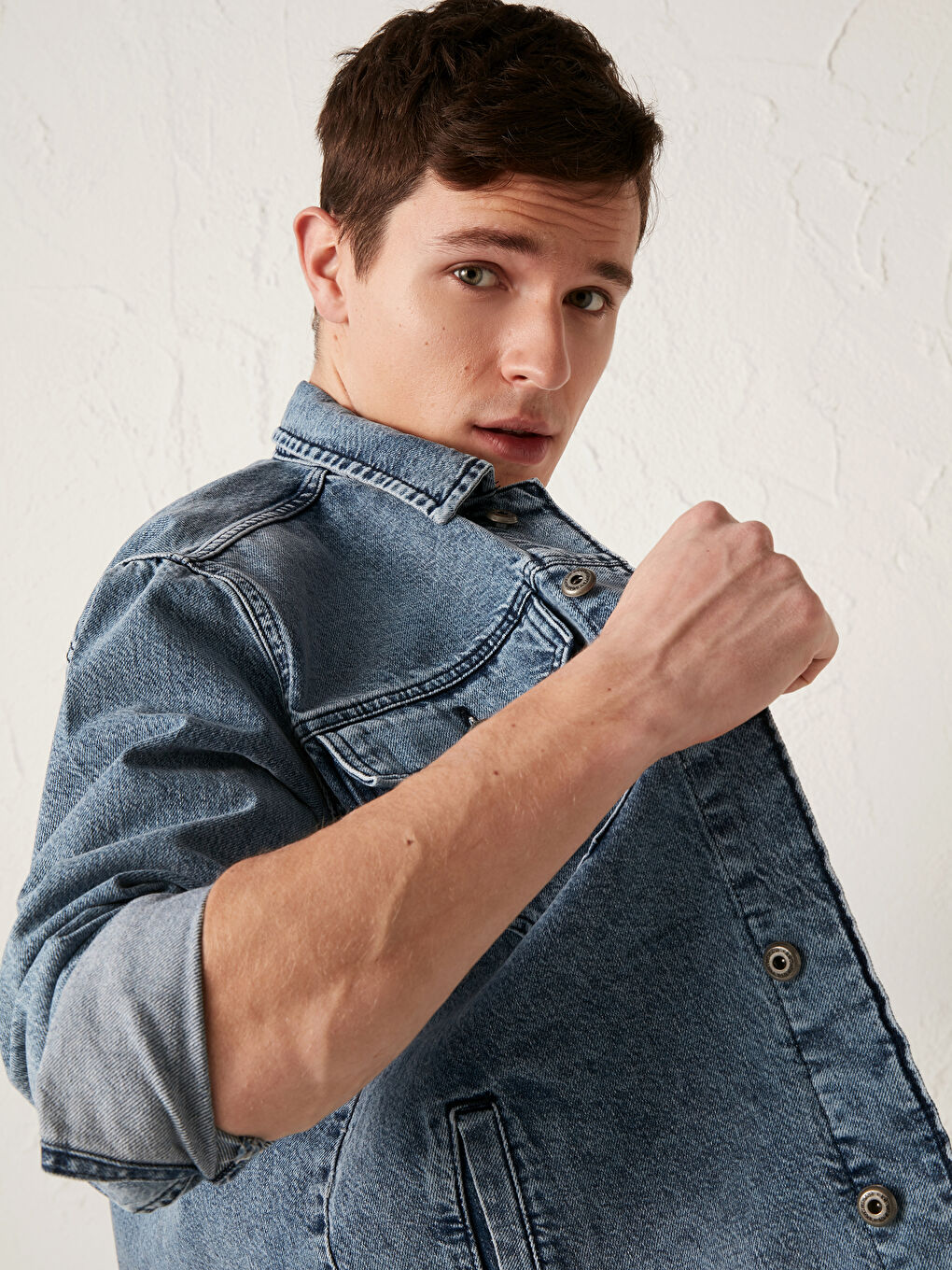 جاكيت جينز رجالي بقصة عادية-3