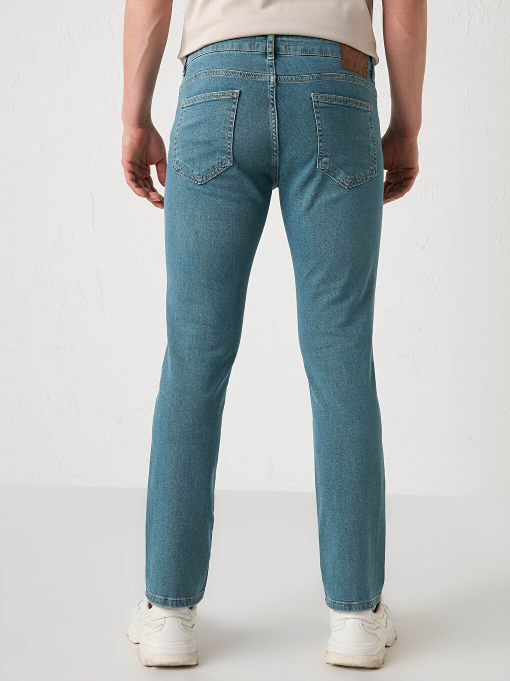 750 Slim Fit Men's Jeans-4