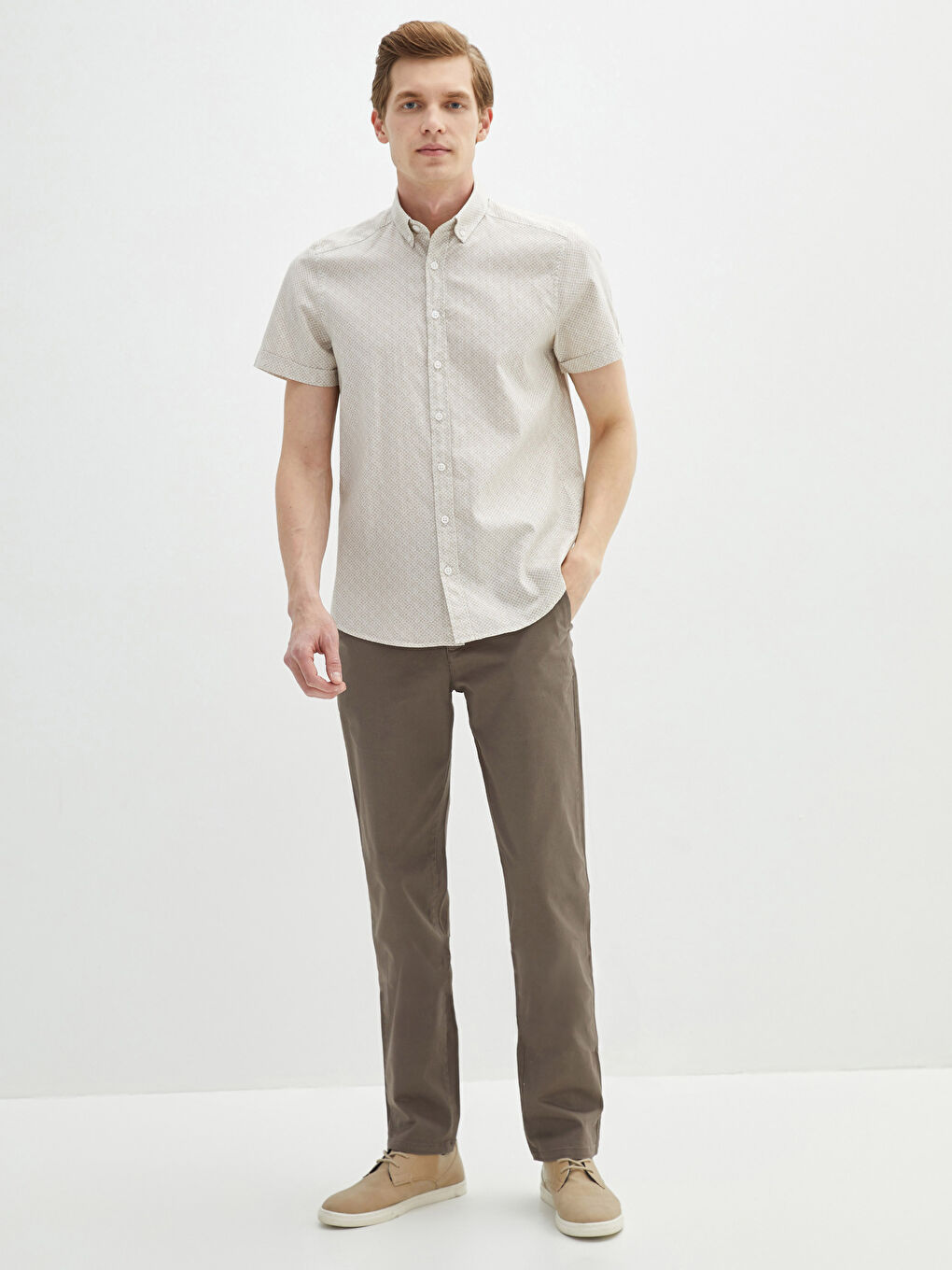 Slim Fit Short Sleeve Oxford Men Shirt-3