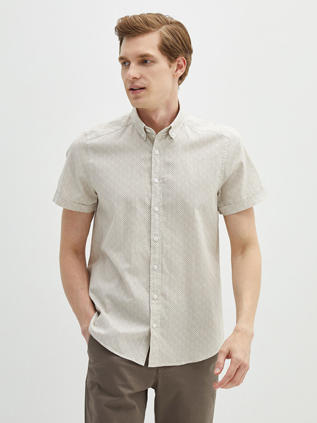 Slim Fit Short Sleeve Oxford Men Shirt-6