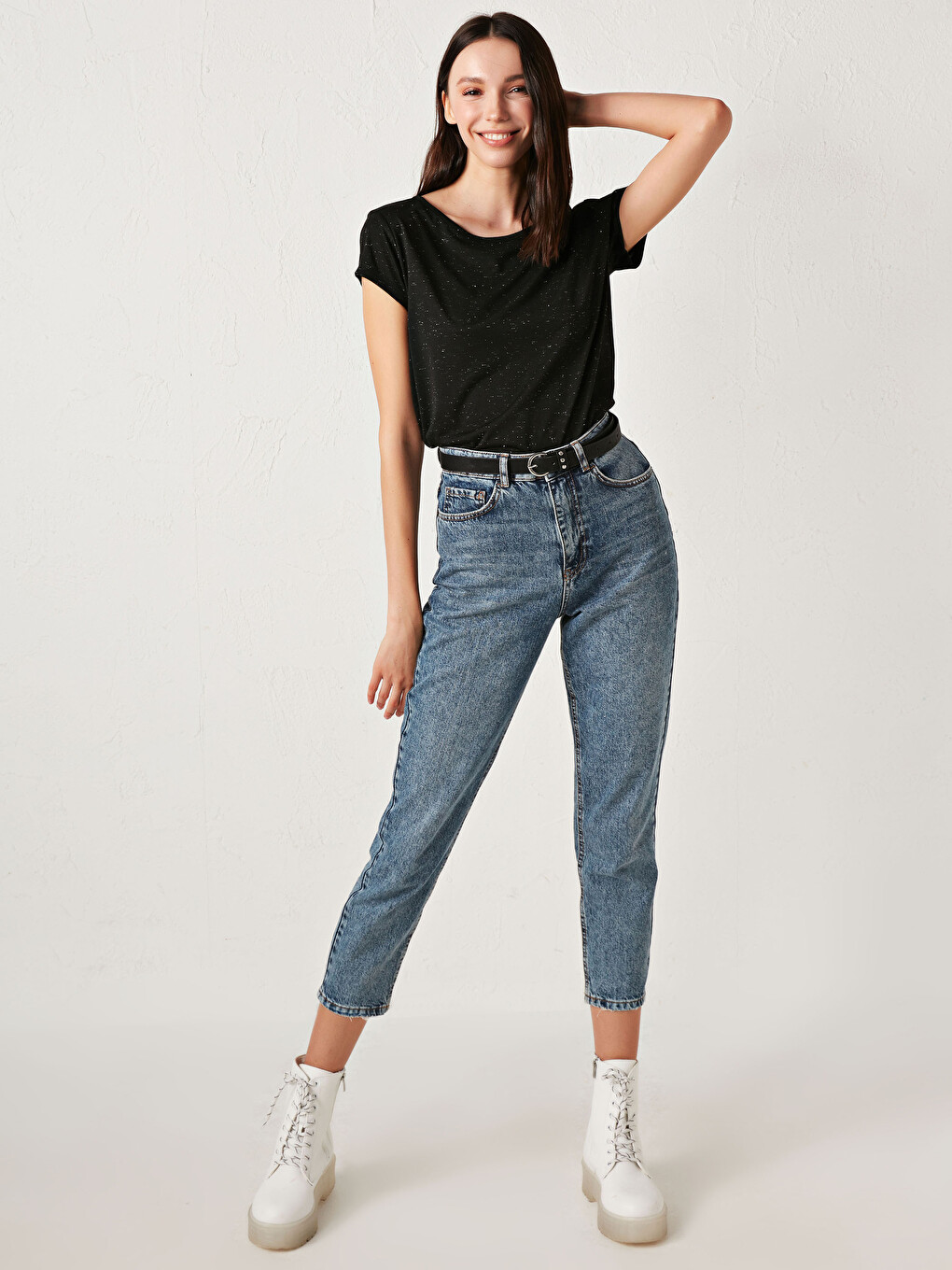 Crew Neck Plain T-shirt-2
