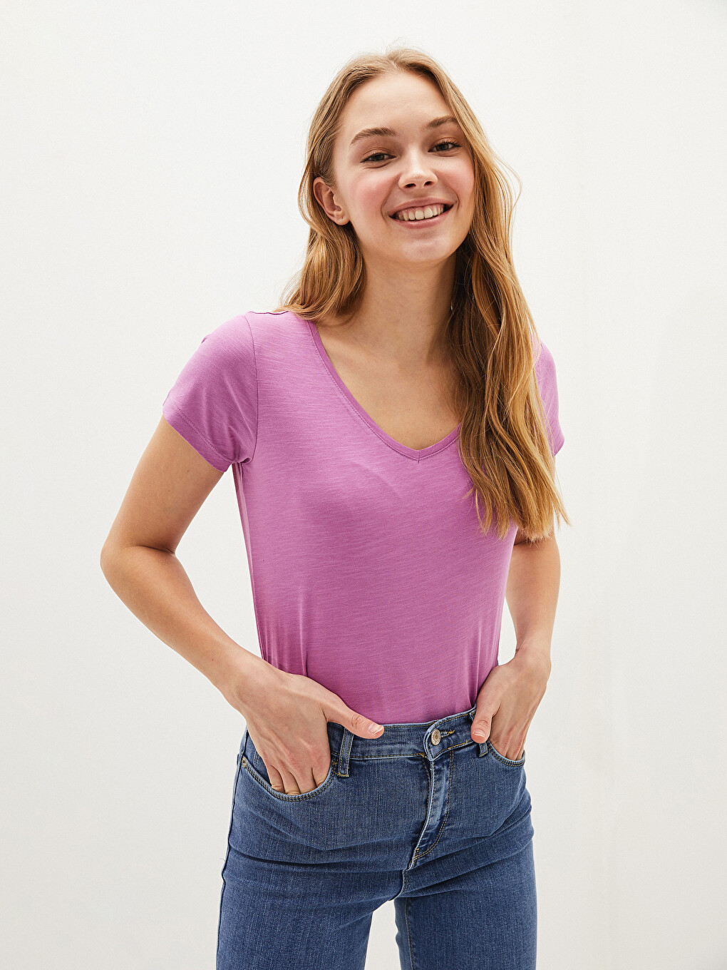 V-neck Cotton Plain T-shirt