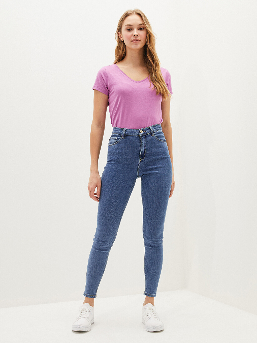 V-neck Cotton Plain T-shirt-2