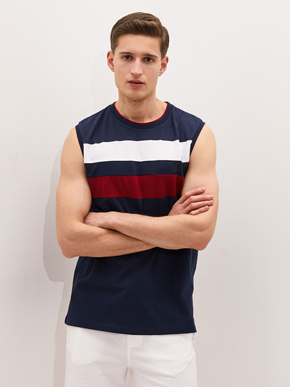 Lacivert Bisiklet Yaka Renk Bloklu Pamuklu Erkek Kolsuz Tişört-1