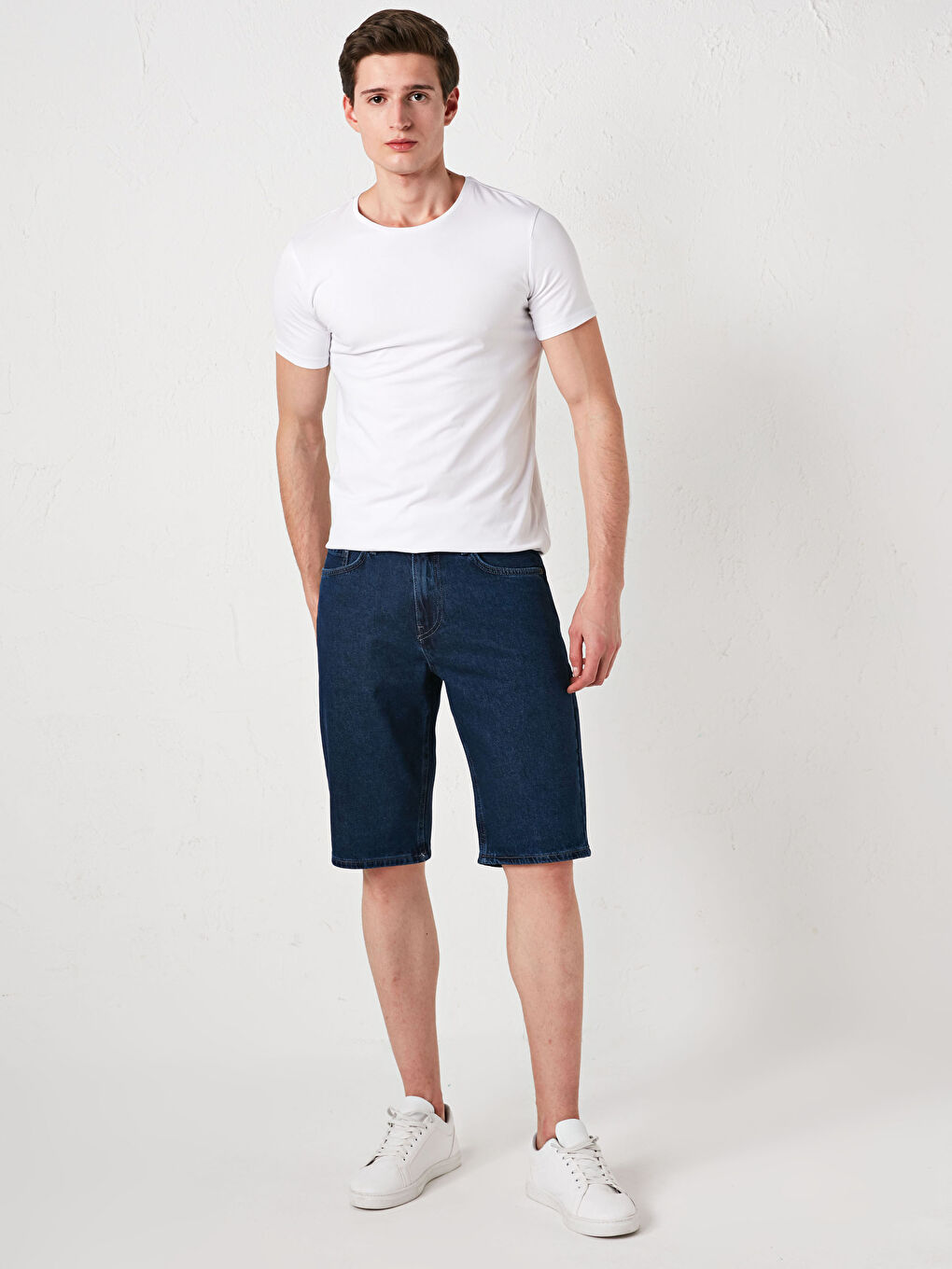 İndigo Standart Kalıp Erkek Jean Şort-3
