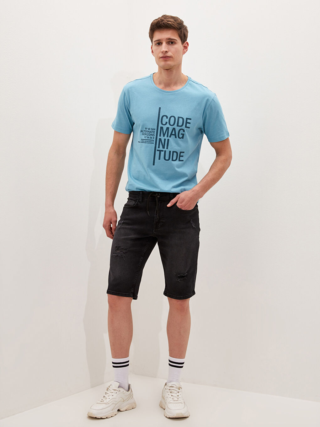 Siyah Standart Kalıp Erkek Jean Şort-2