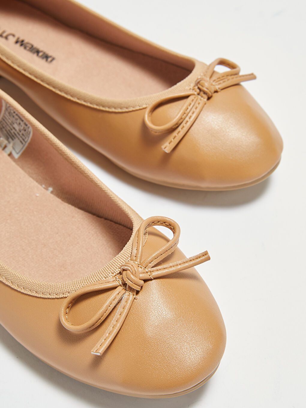 Bej Kadın Fiyonk Detaylı Babet Ayakkabı-3