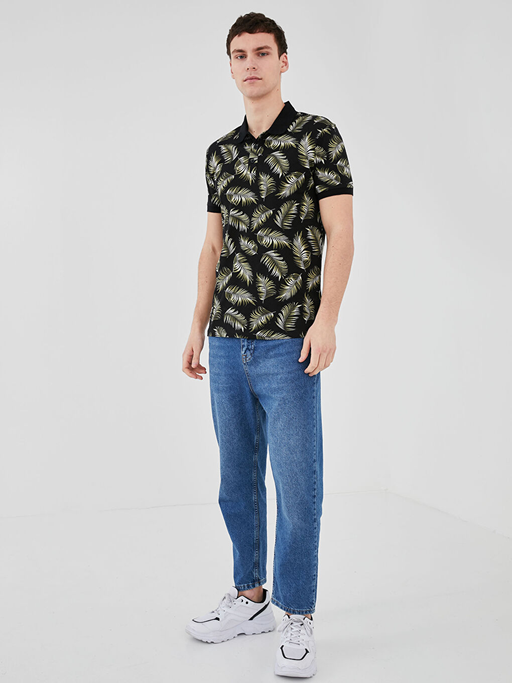 Gri Polo Yaka Kısa Kollu Desenli Penye Erkek Tişört-2