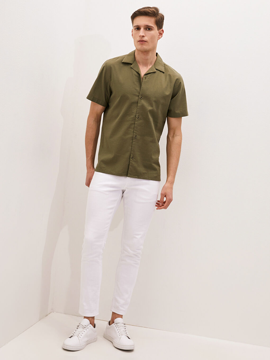 Yeşil Slim Fit Resort Yaka Kısa Kollu Poplin Erkek Gömlek-3