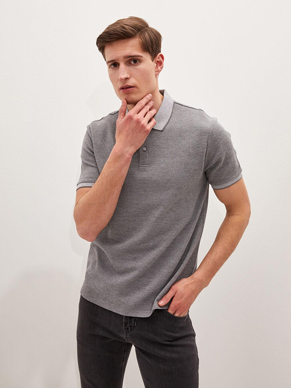 Gri Polo Yaka Kısa Kollu Erkek Tişört-4