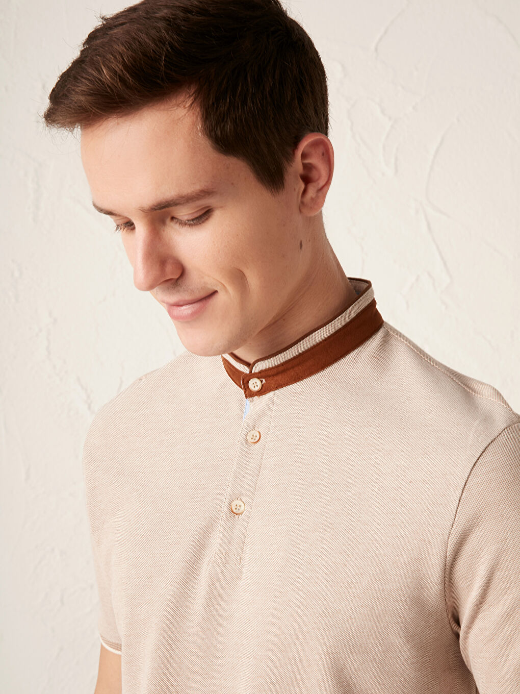 Bej Hakim Yaka Kısa Kollu Pike Tişört-1