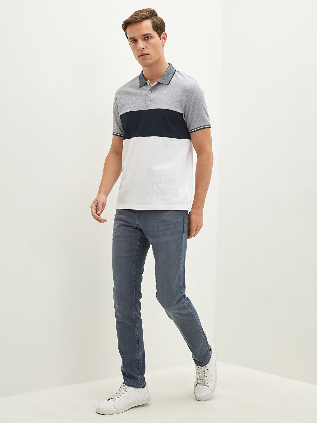 Lacivert Polo Yaka Kısa Kollu Renk Bloklu Erkek Tişört-3