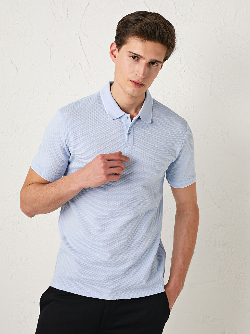 Чоловіча футболка з коротким рукавом та коміром-поло-1