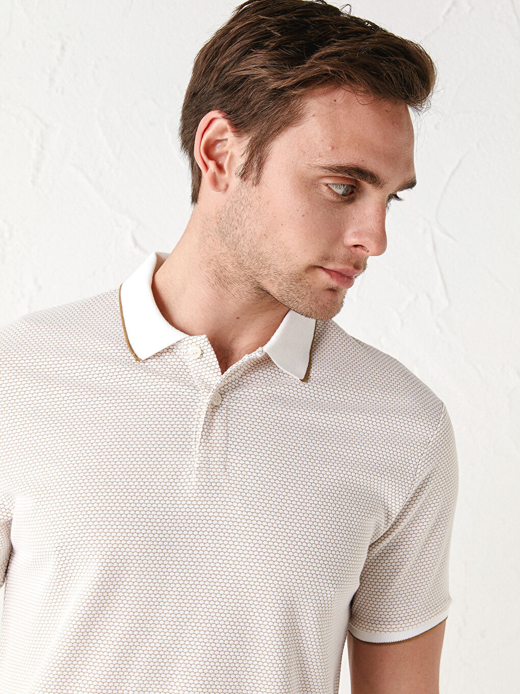 Beyaz Polo Yaka Kısa Kollu Erkek Tişört-8