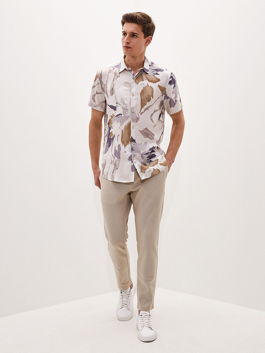 Bej Slim Fit Kısa Kollu Desenli Viskon Erkek Gömlek-1
