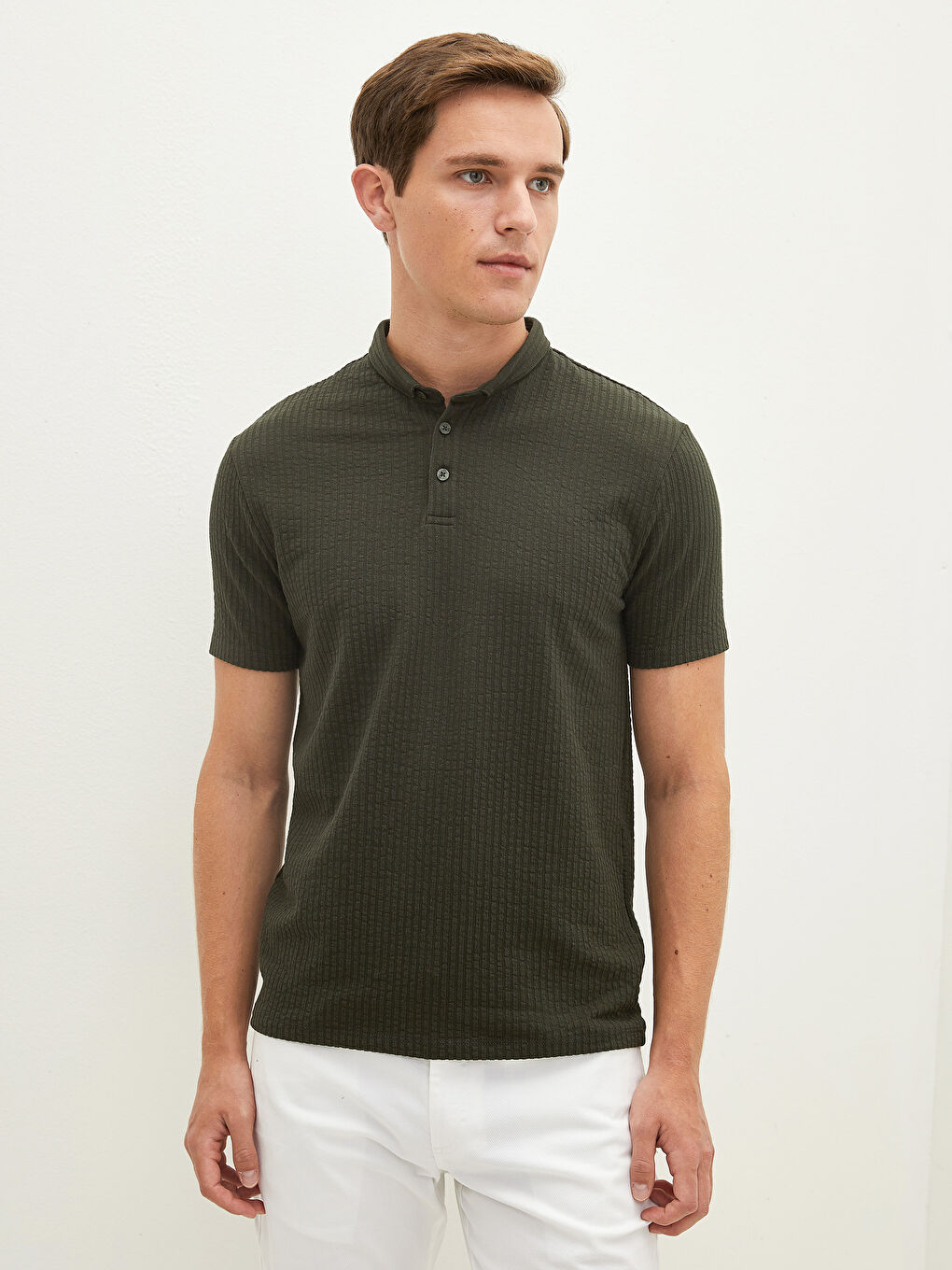 Haki Polo Yaka Kısa Kollu Erkek Tişört-1