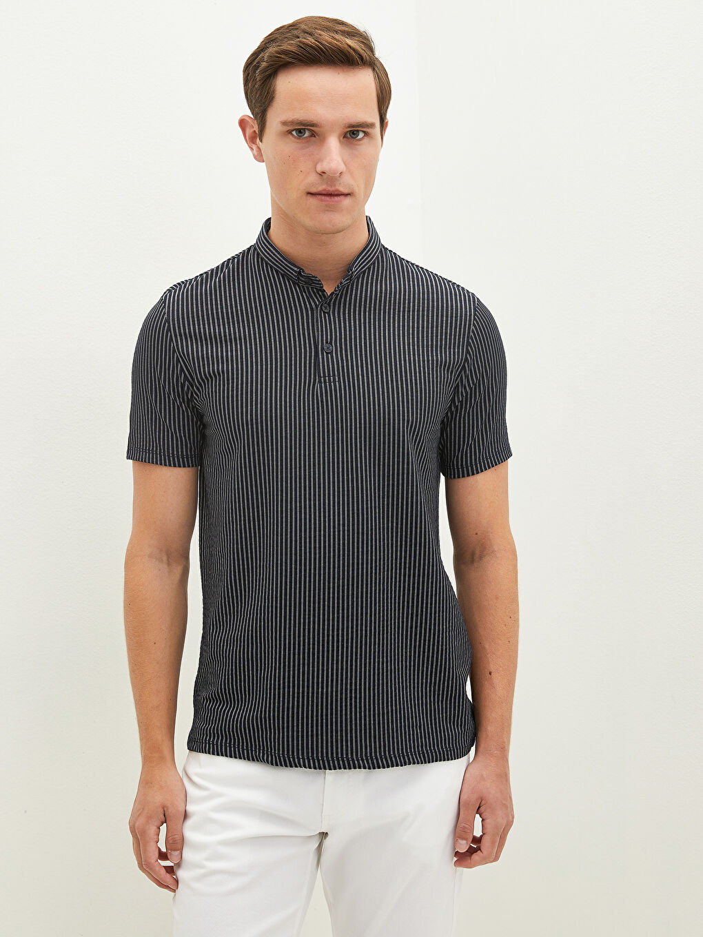 Lacivert Polo Yaka Kısa Kollu Erkek Tişört-1