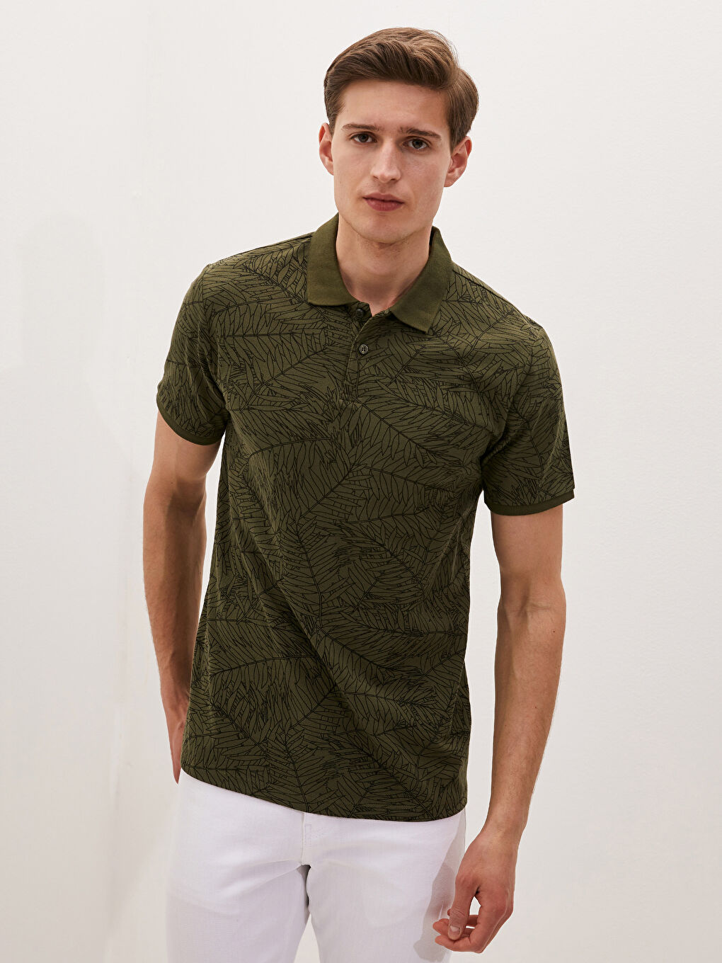Haki Desenli Polo Yaka Kısa Kollu Pike Erkek Tişört-1