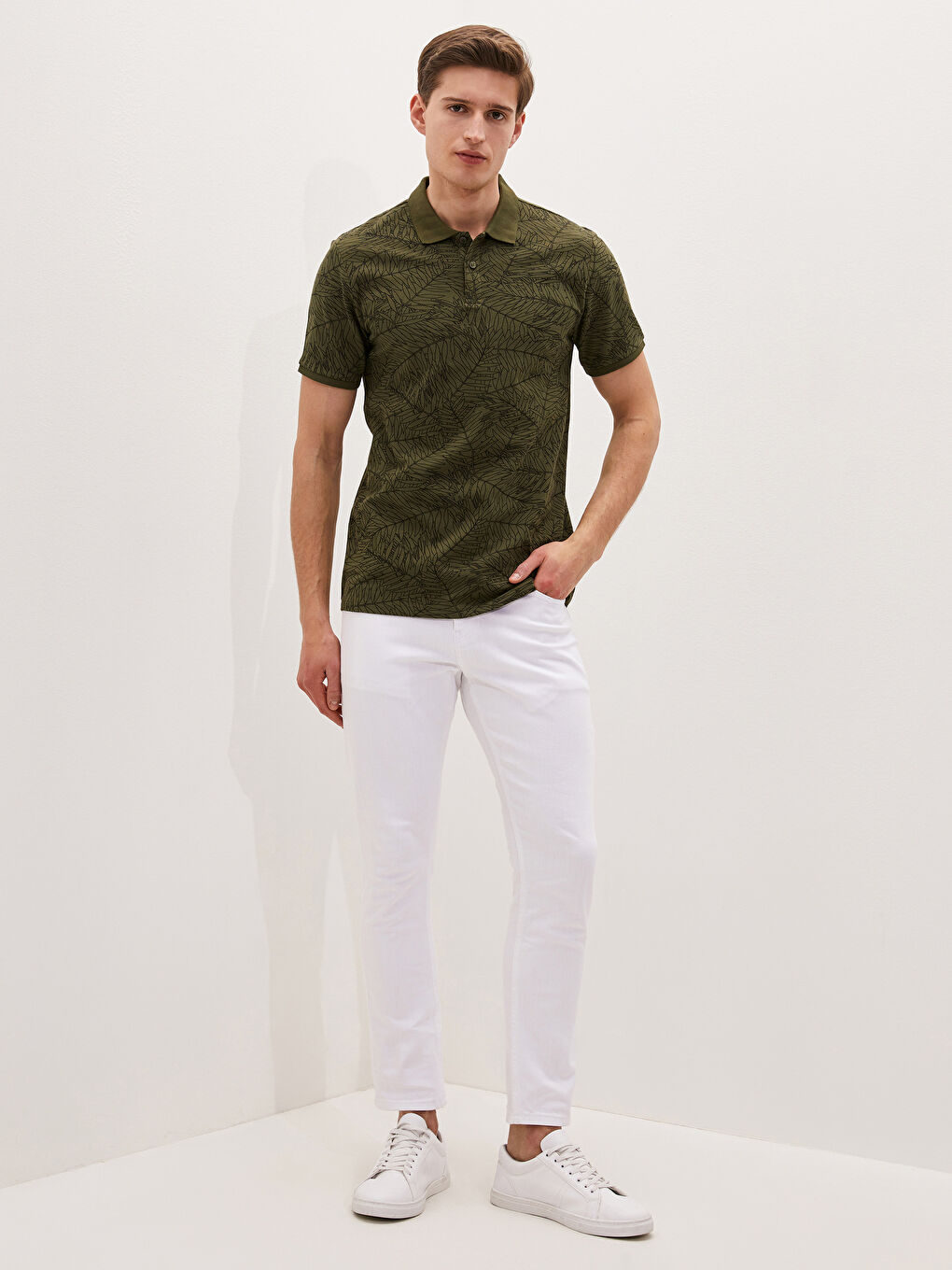 Haki Desenli Polo Yaka Kısa Kollu Pike Erkek Tişört-2