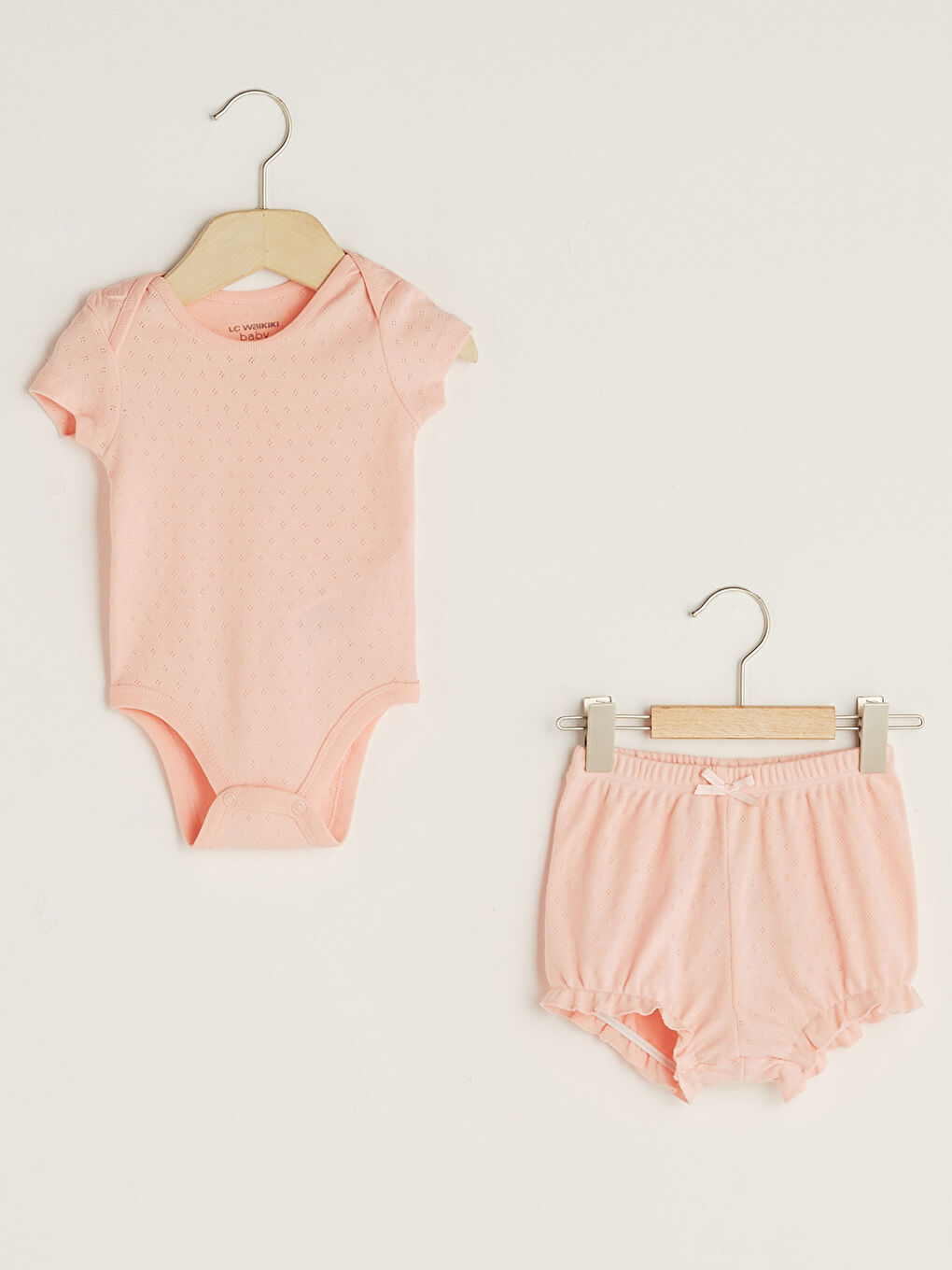 Ensemble 2 Pièces Bébé Fille Coton Body à Manches Courtes et Short à Boutons-Pression Col Rond