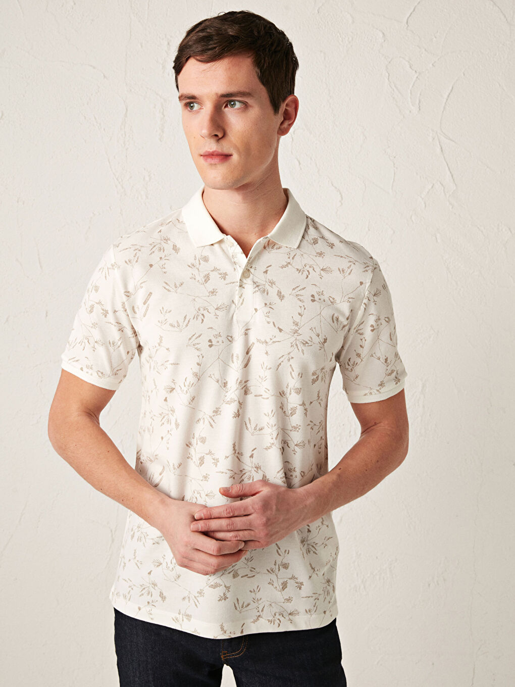 Bej Desenli Polo Yaka Kısa Kollu Pike Erkek Tişört-1