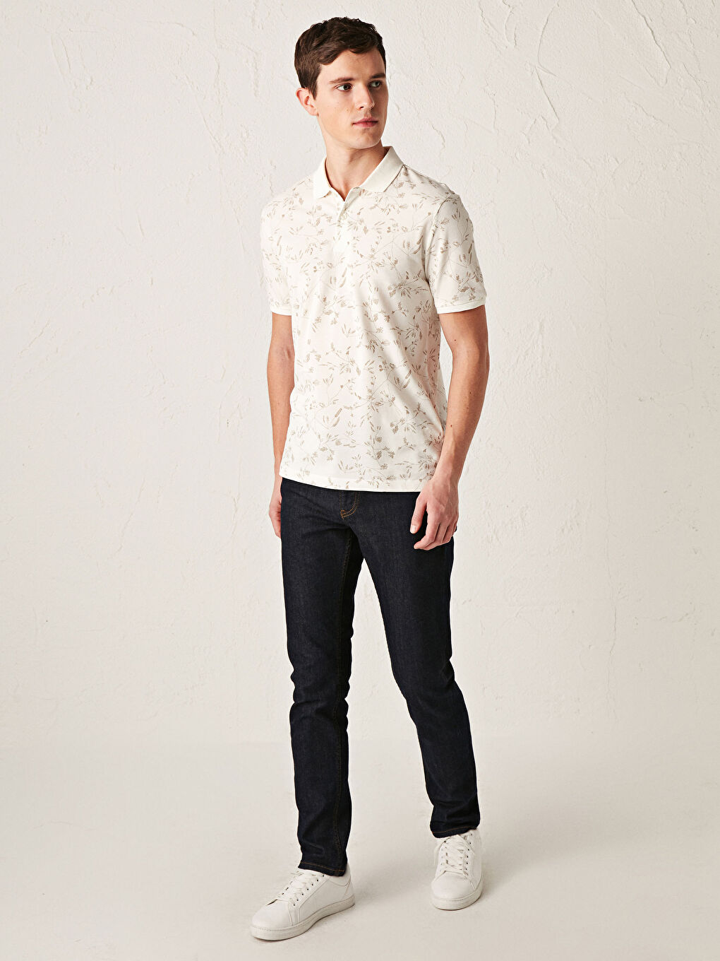 Bej Desenli Polo Yaka Kısa Kollu Pike Erkek Tişört-4