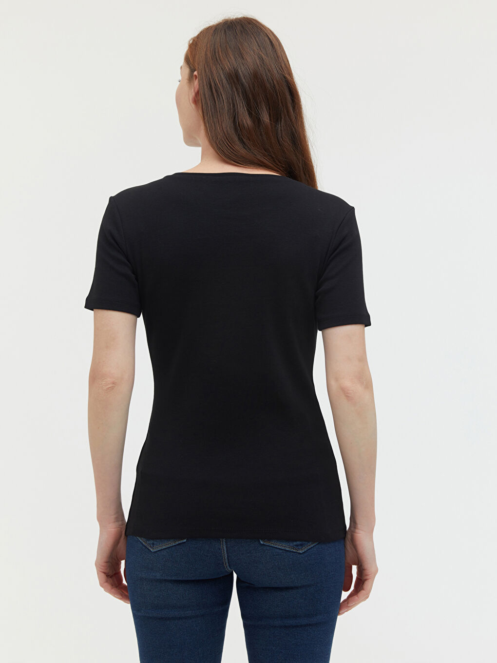 Siyah Bisiklet Yaka Basic Tişört-3