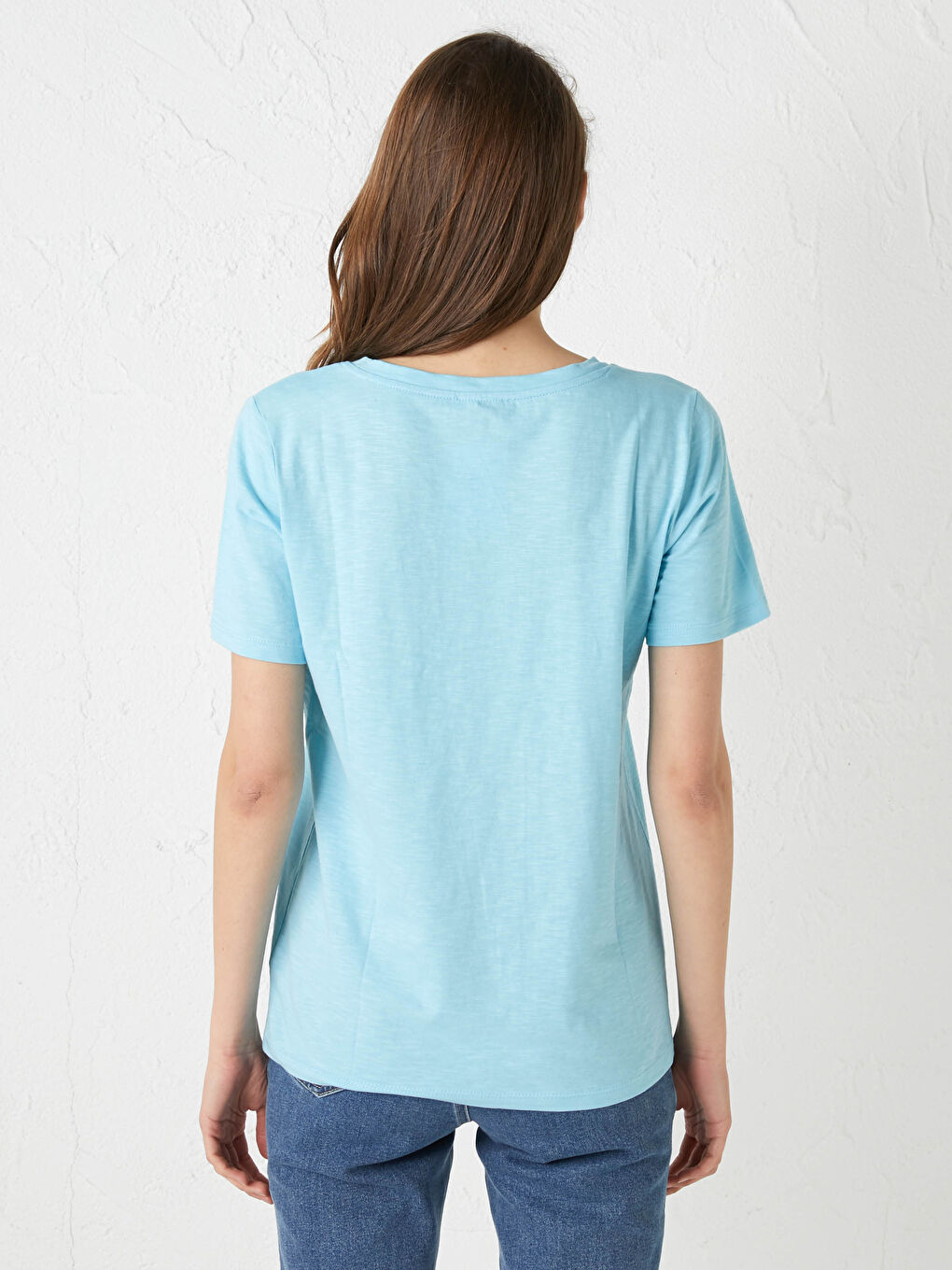 Mavi V  Yaka Düz Kısa Kollu Pamuklu Kadın Tişört-3