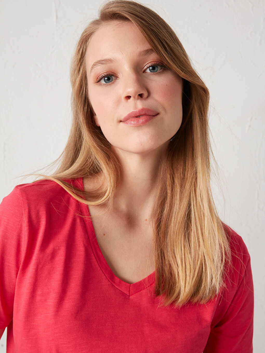 Tricou Basic din Bumbac cu Decolteu în V-4