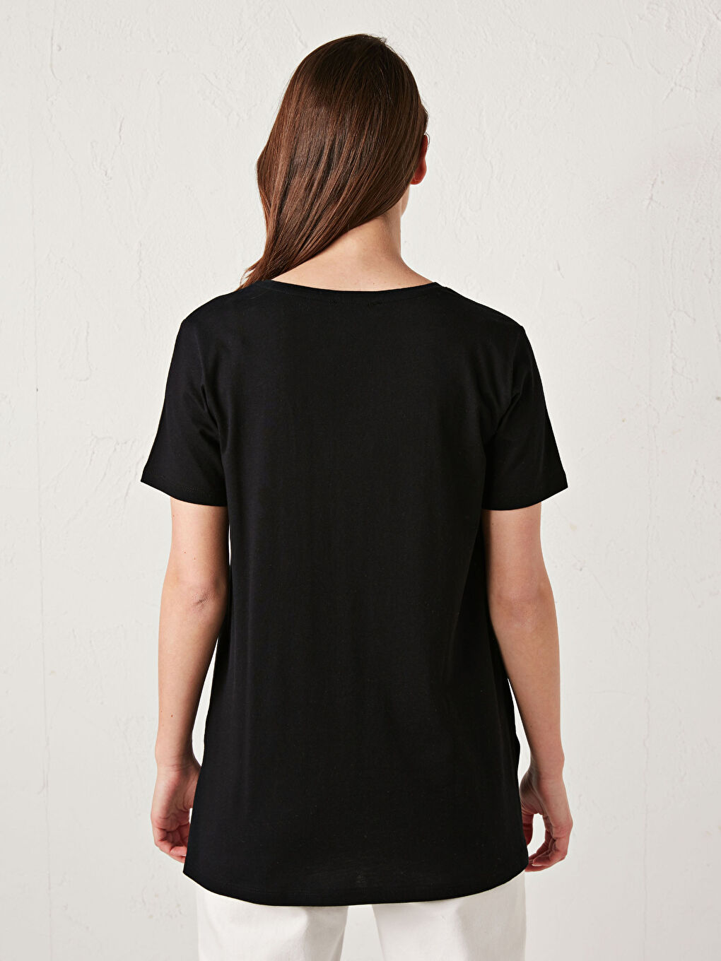 V-Neck Cotton Basic T-Shirt-2