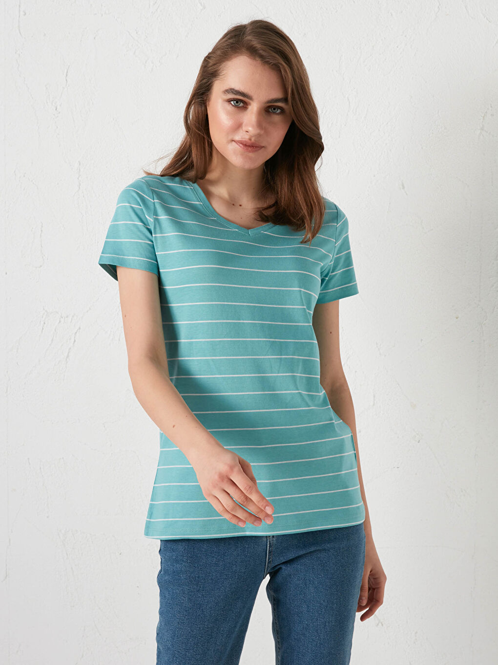 LCWAIKIKI Basic V-Neck Striped Short Sleeve Women's T-Shirt -S18195Z8-LJM