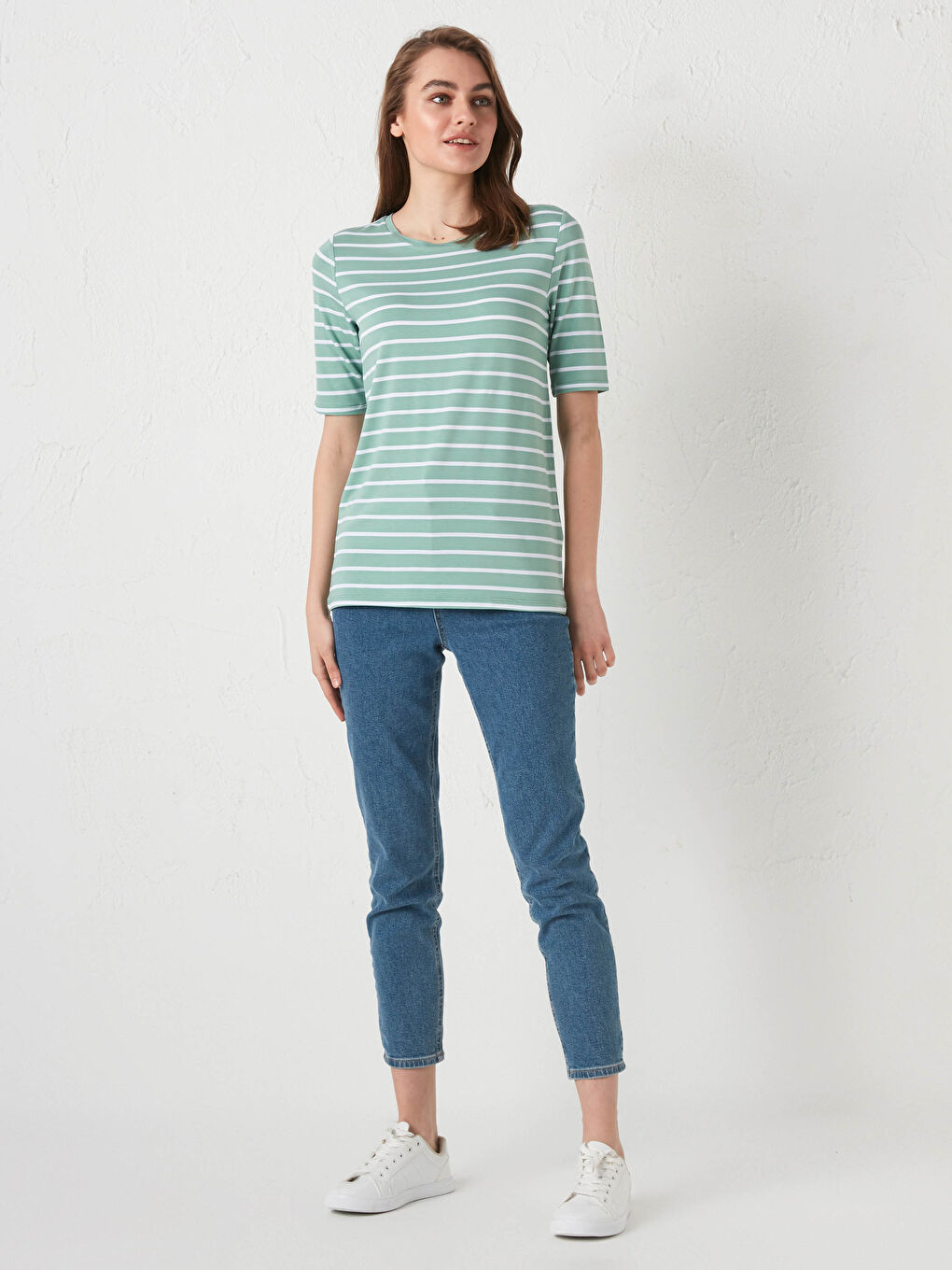 Футболка з круглим вирізом горловини, смугаста, з коротким рукавом-3