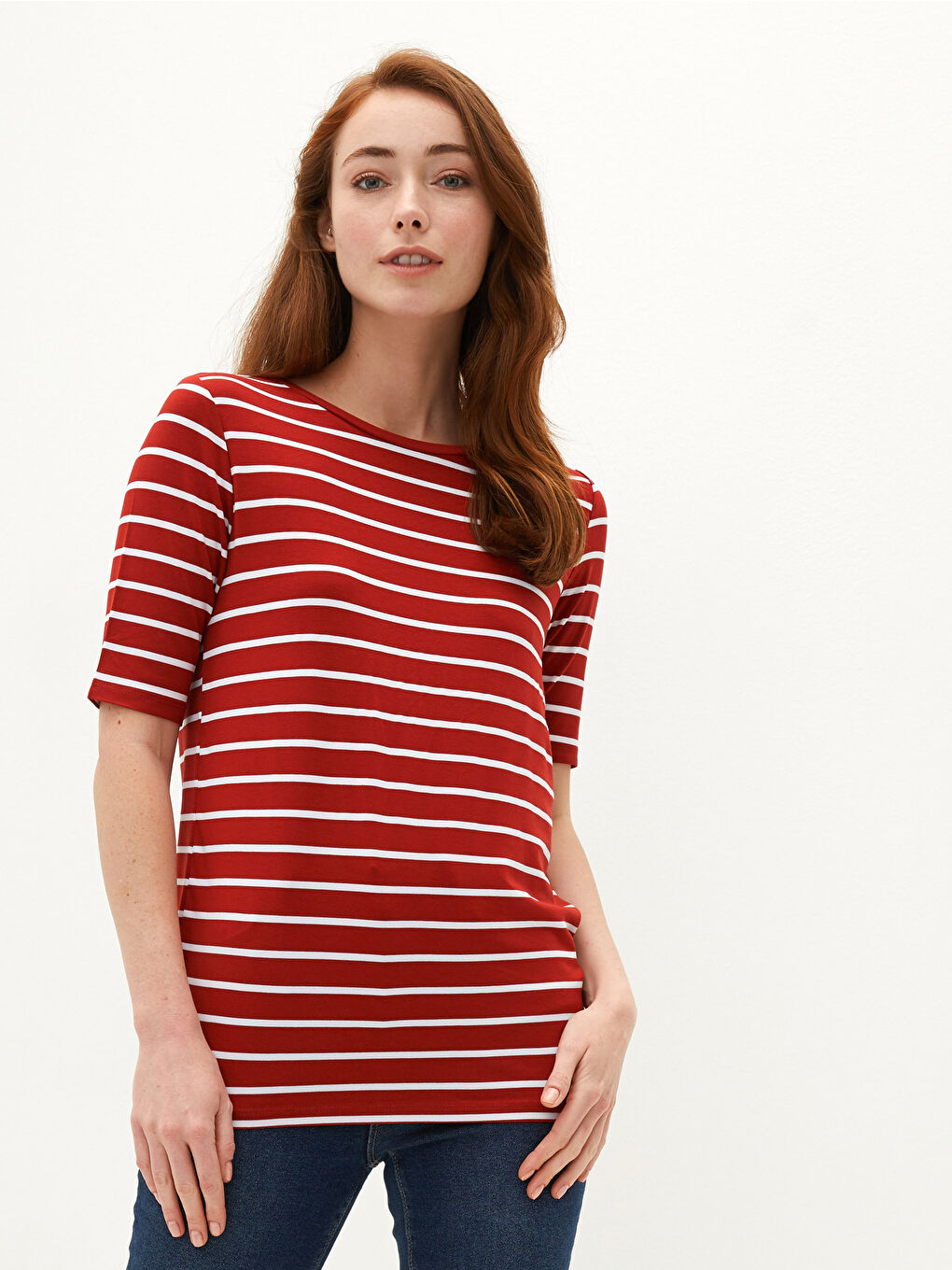 Kırmızı Bisiklet Yaka Çizgili Kısa Kollu Kadın Tişört-1