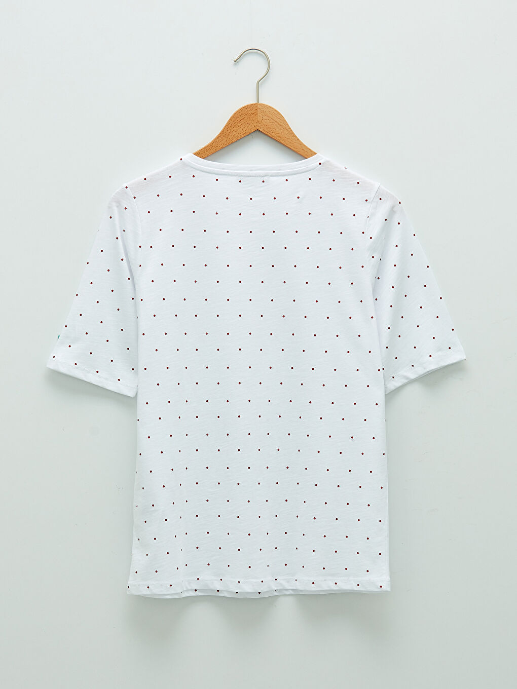 Kırmızı Bisiklet Yaka Puantiyeli Kısa Kollu Pamuklu Kadın Tişört-6