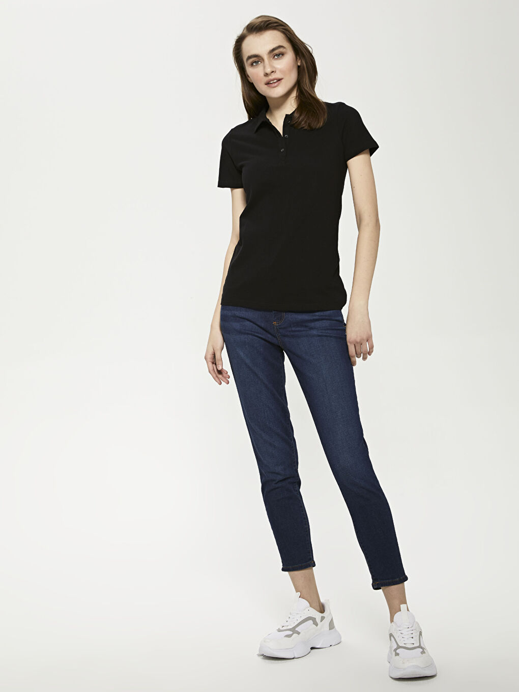 Siyah Polo Yaka Düz  Kısa Kollu Pike Kadın Tişört-2