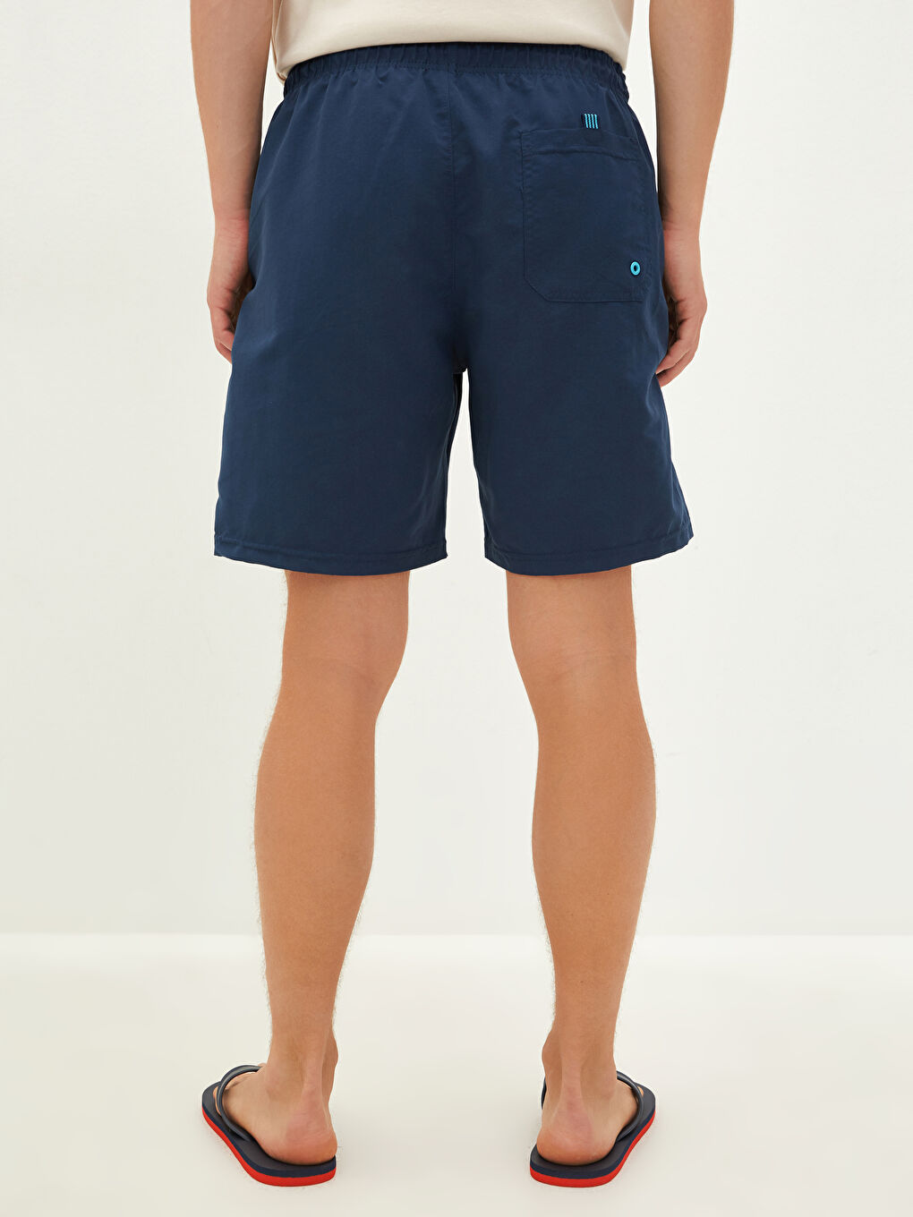 İndigo Diz Hizası Boy Basic Erkek Deniz Şortu-3