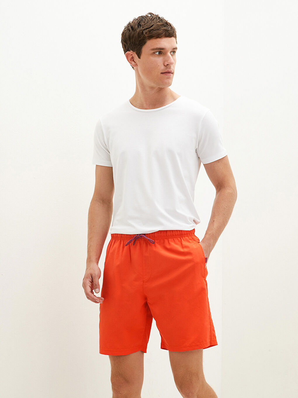 Turuncu Diz Hizası Boy Basic Erkek Deniz Şortu-3