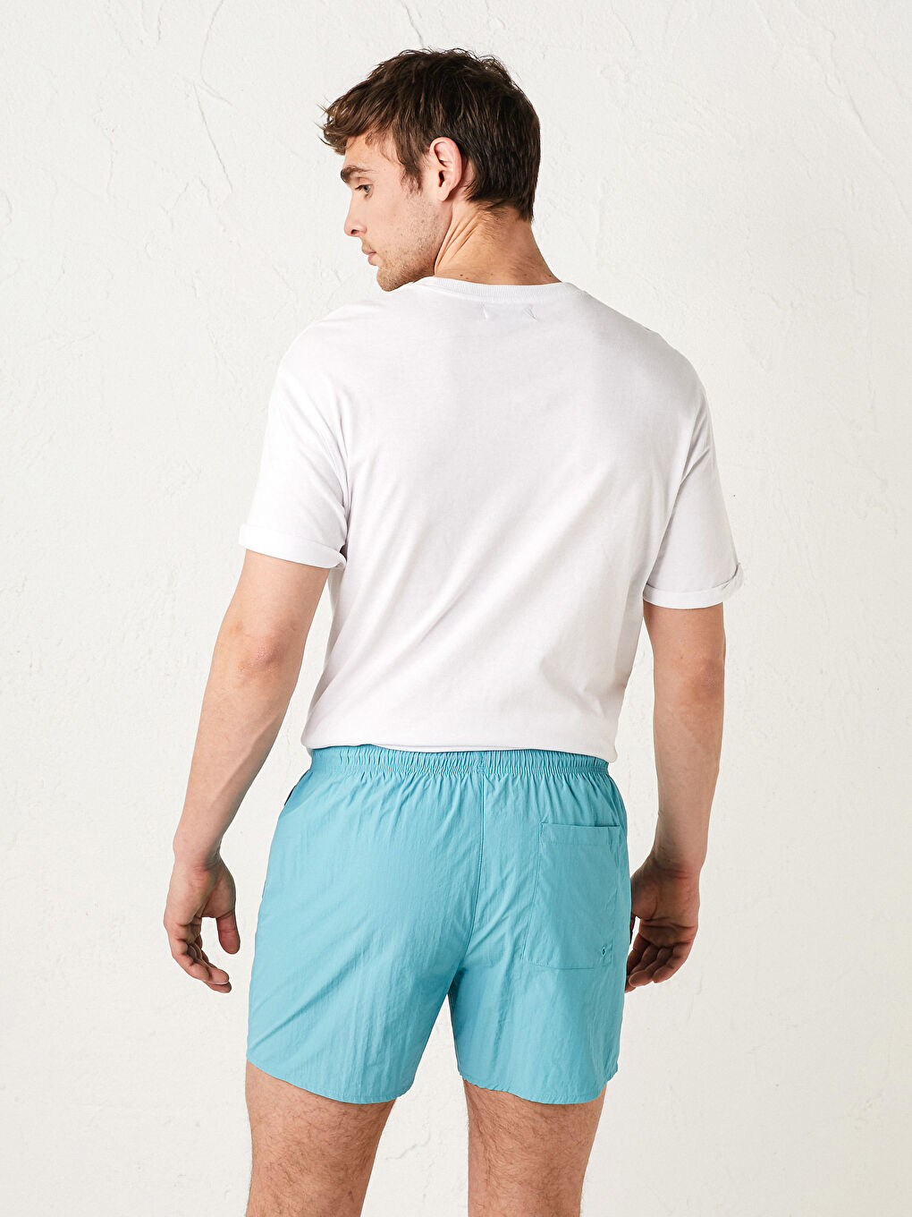 شورت سباحة قصير سادة للرجال-2