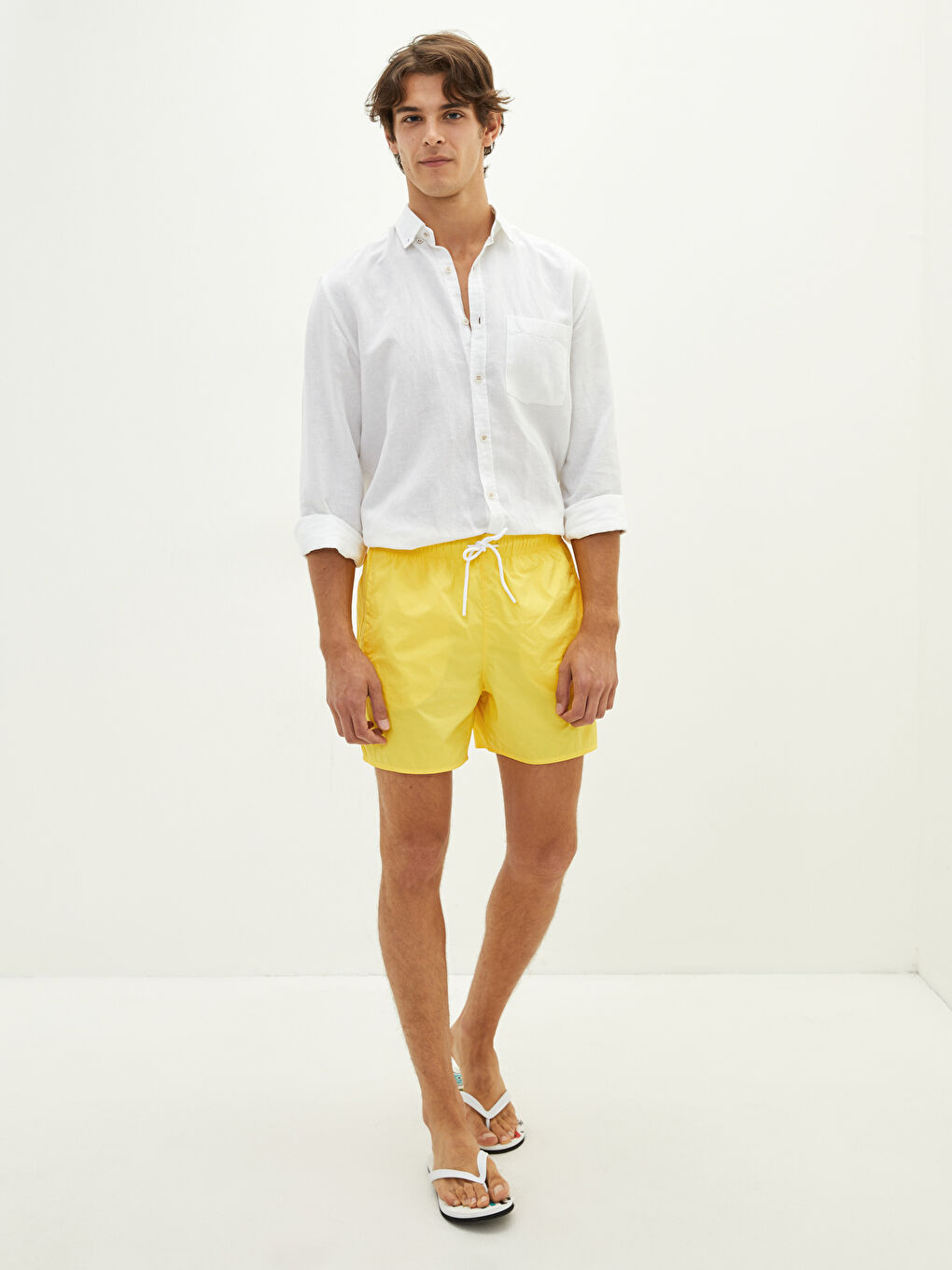 Sarı Kısa Boy Basic Erkek Deniz Şortu-5