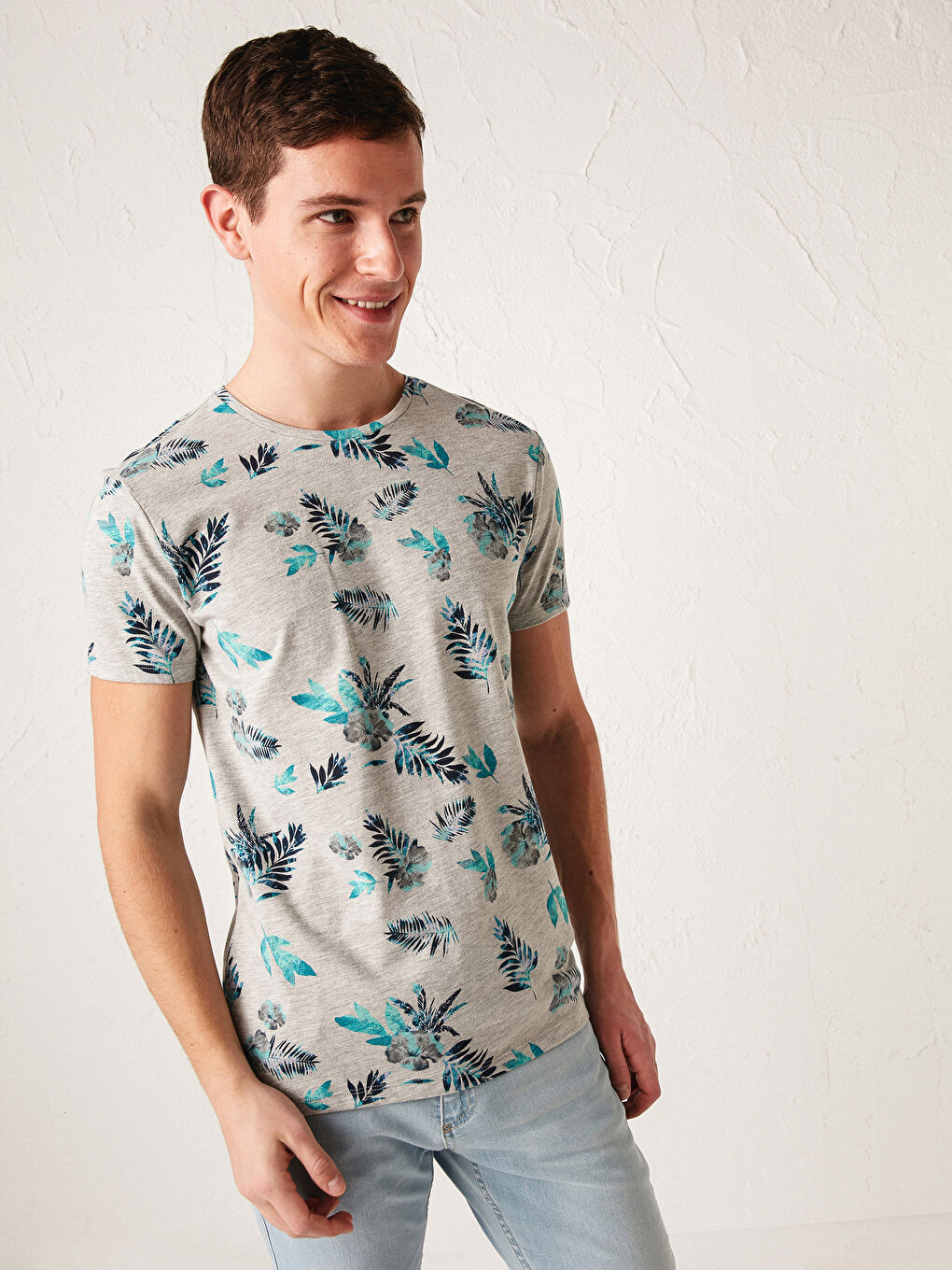 Gri Bisiklet Yaka Baskılı Penye Tişört