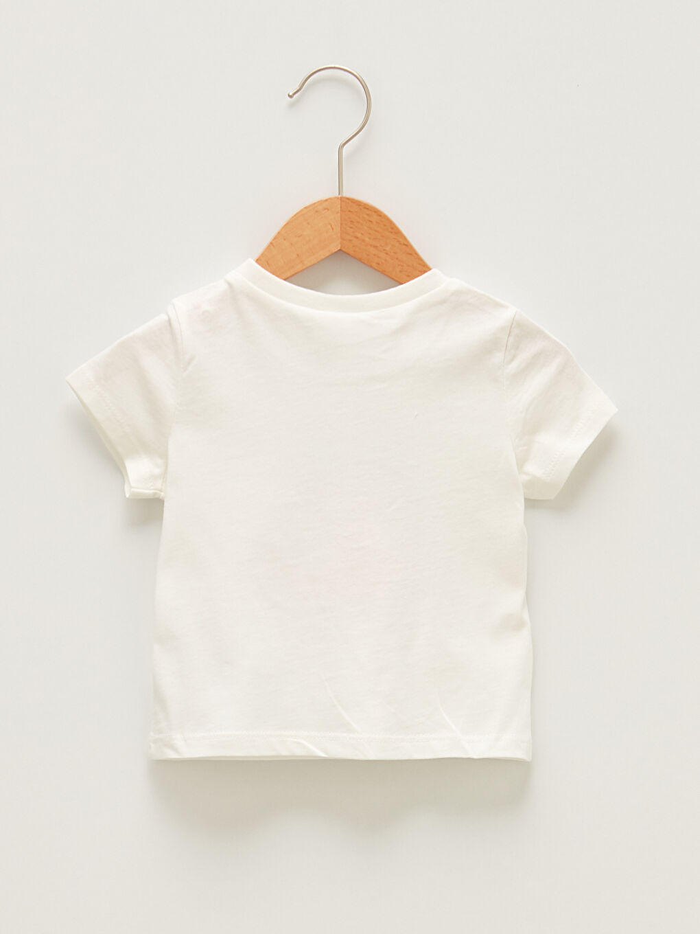 تيشيرت بياقة دائرية وكم قصير مطبوع للأولاد الرضع مع شورت - طقم من قطعتين-3