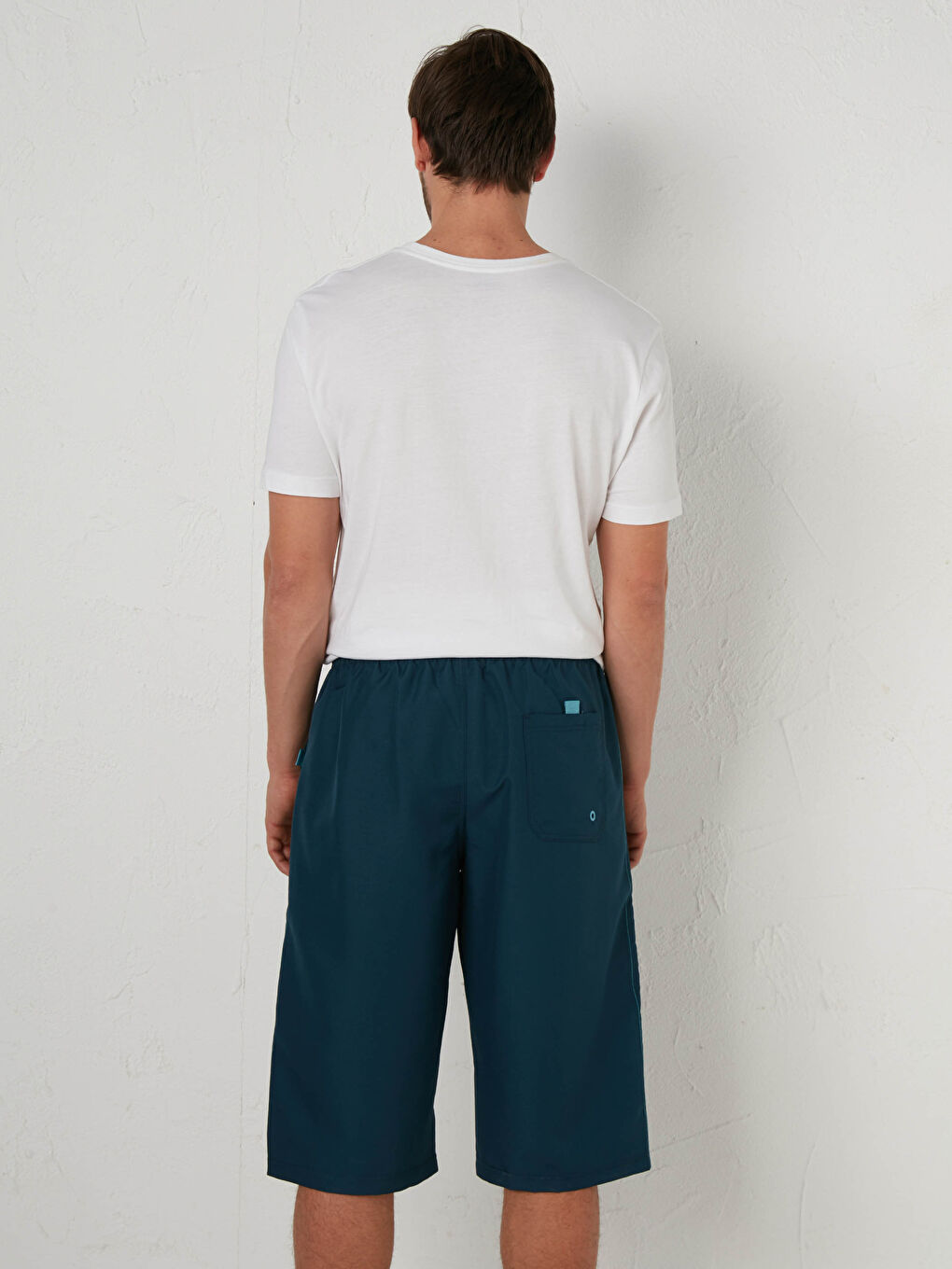 İndigo Diz Altı Boy Basic Erkek Deniz Şortu-6