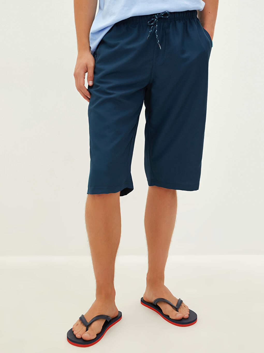 İndigo Diz Altı Boy Basic Erkek Deniz Şortu-2